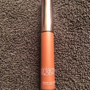 Girlactik Beauty Matte Lip Paint in Posh